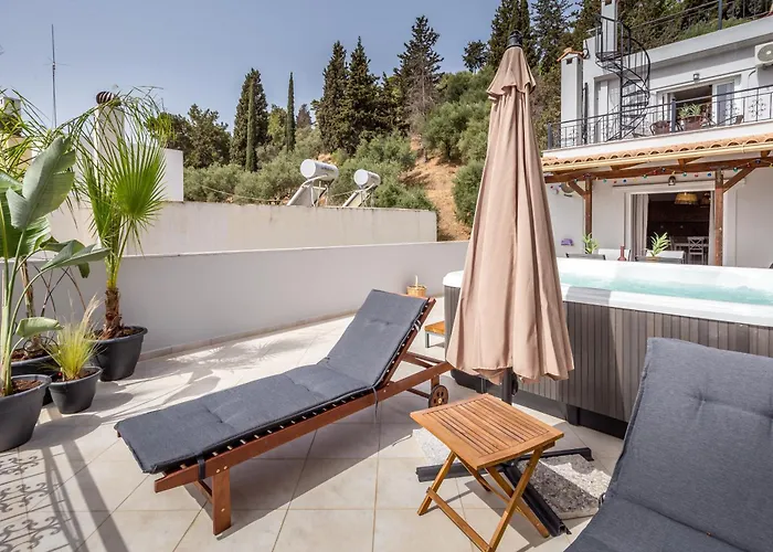 Three Graces Filikon *